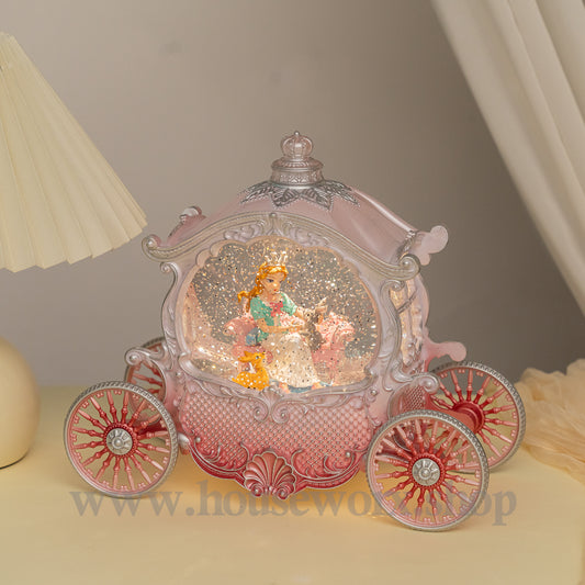 Isla Princess Carriage snow globe