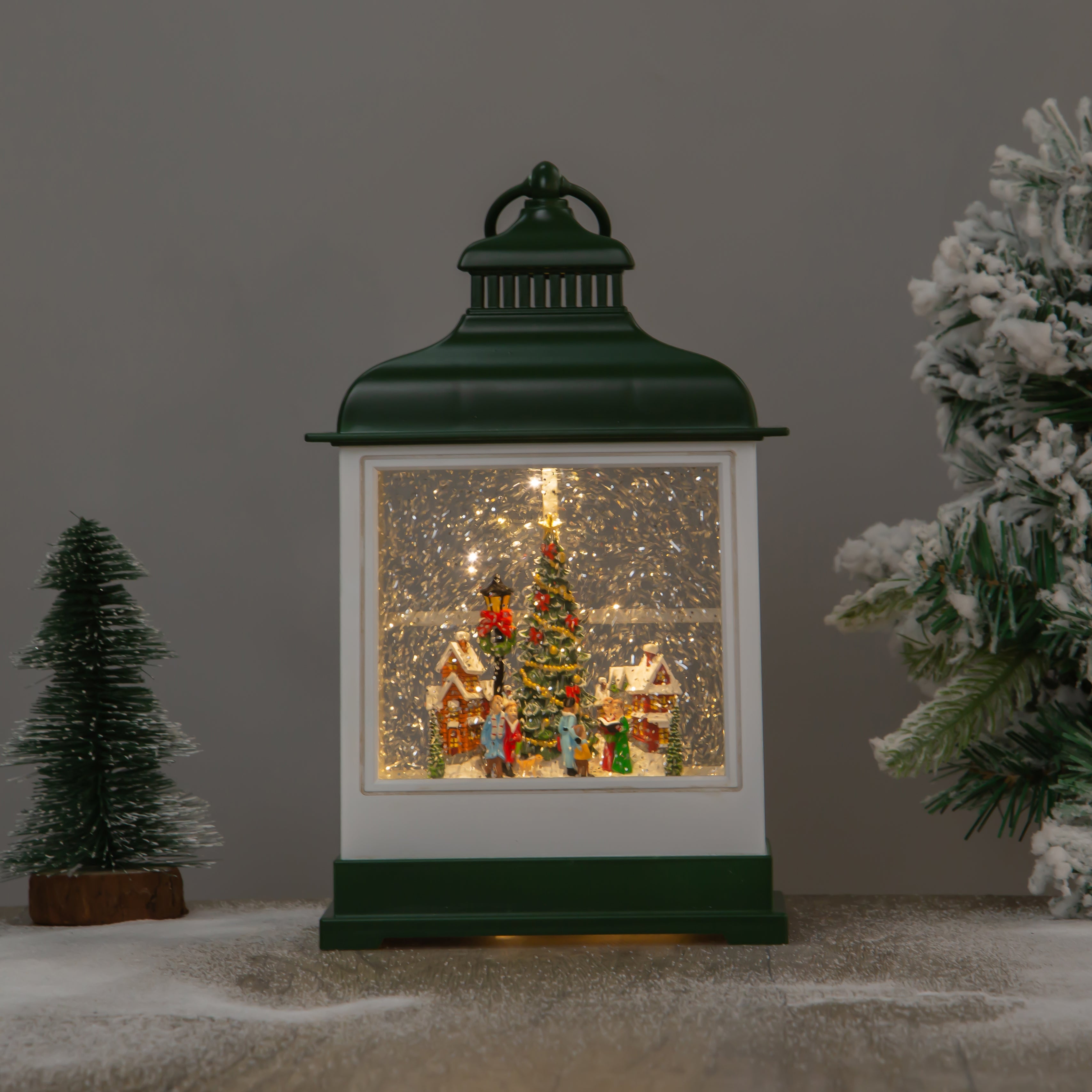 Brighton Lantern (Lrg) Village House worX Christmas Snow Globes