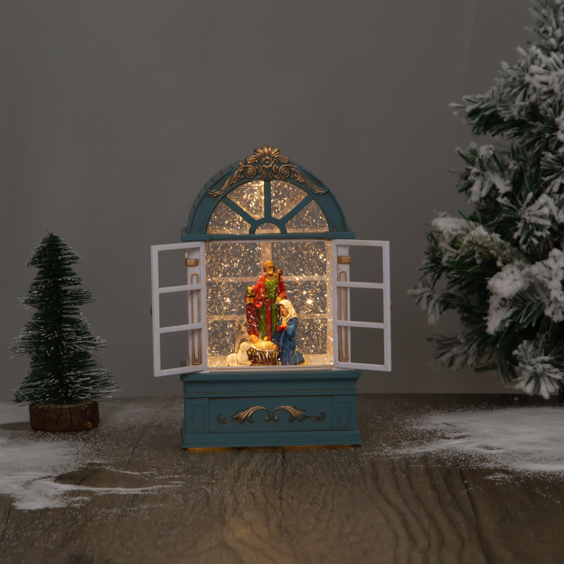 Window globe nativity window open