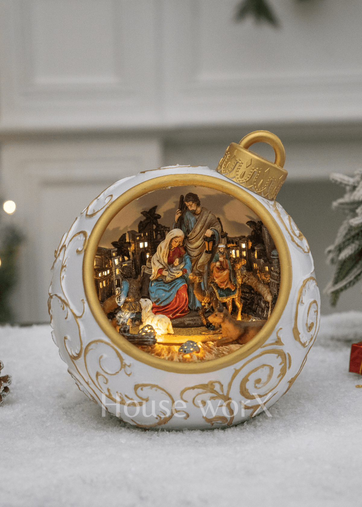Holiday Lane - Bauble - Large - Christmas Snow Globes by House worX