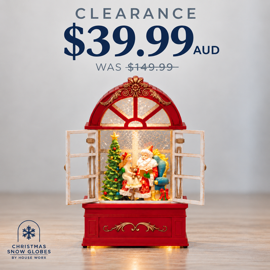 Window Globe - Santa
