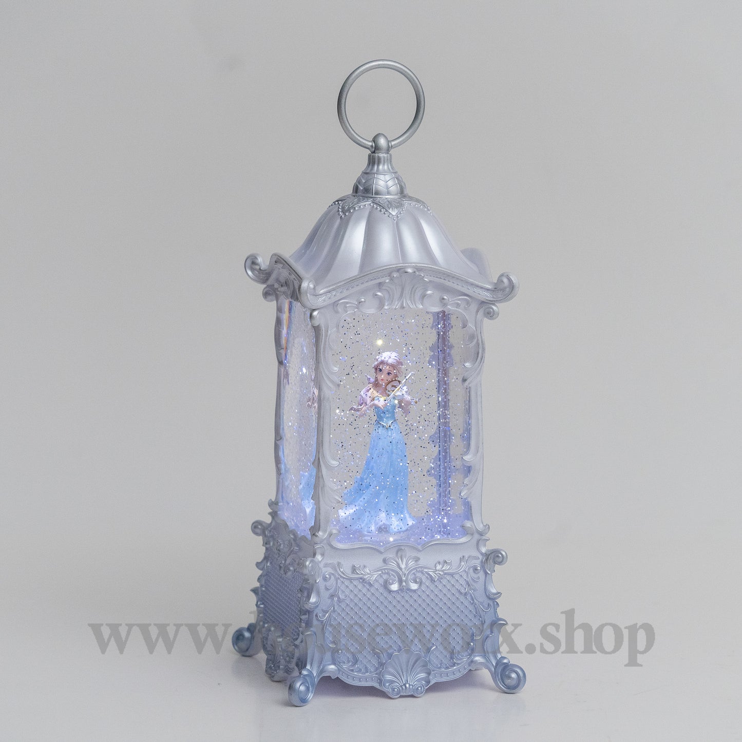 Elegance snow globe blue 1