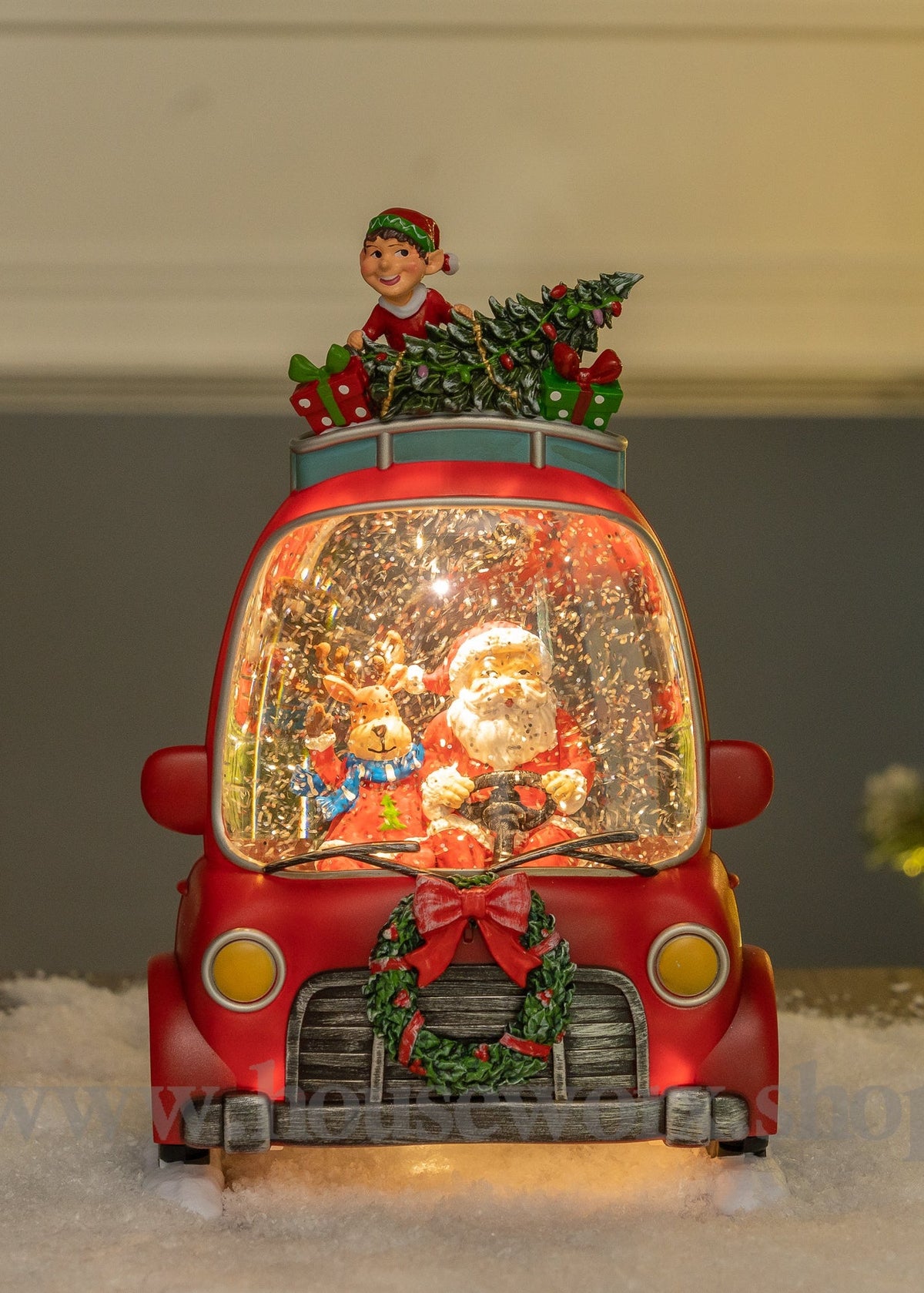 Festive Car - Santa - Christmas Snow Globes by House worX
