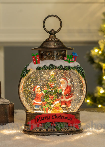 Festive Oval - Christmas Snow Globes by House worX