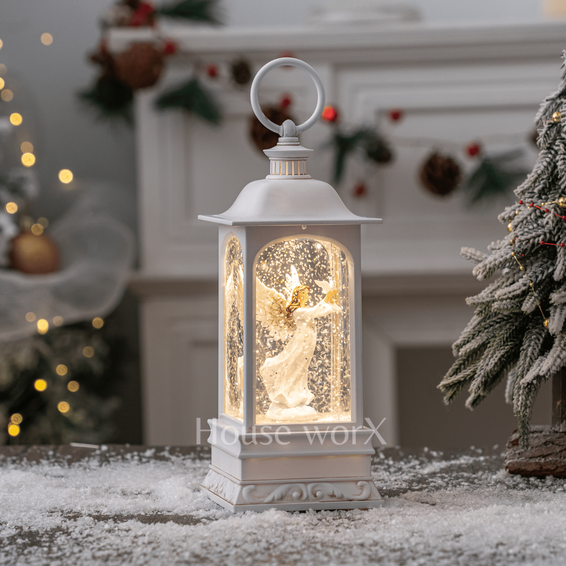 Georgia - Christmas Snow Globes by House worX