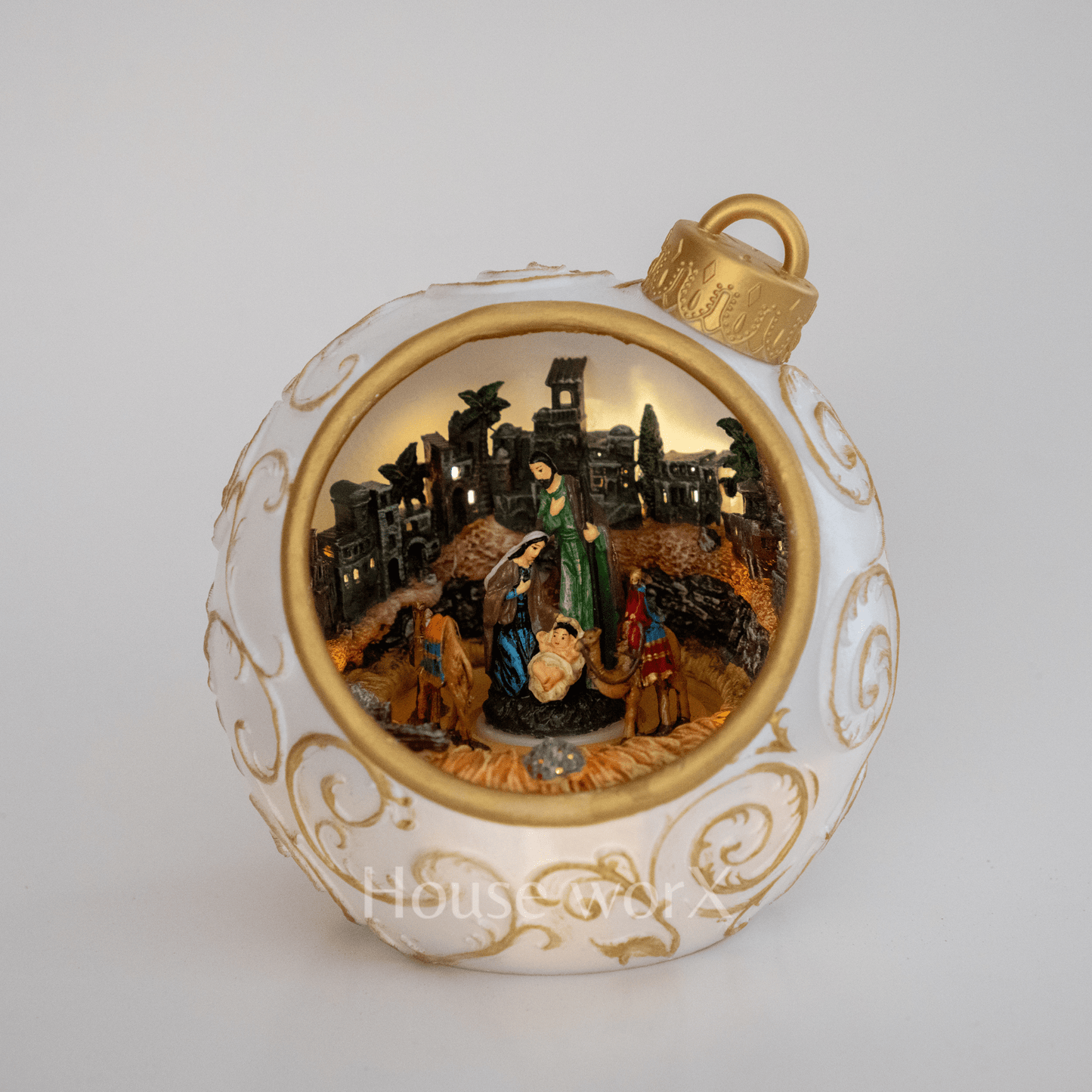 Holiday Lane - Bauble - Medium - Christmas Snow Globes by House worX
