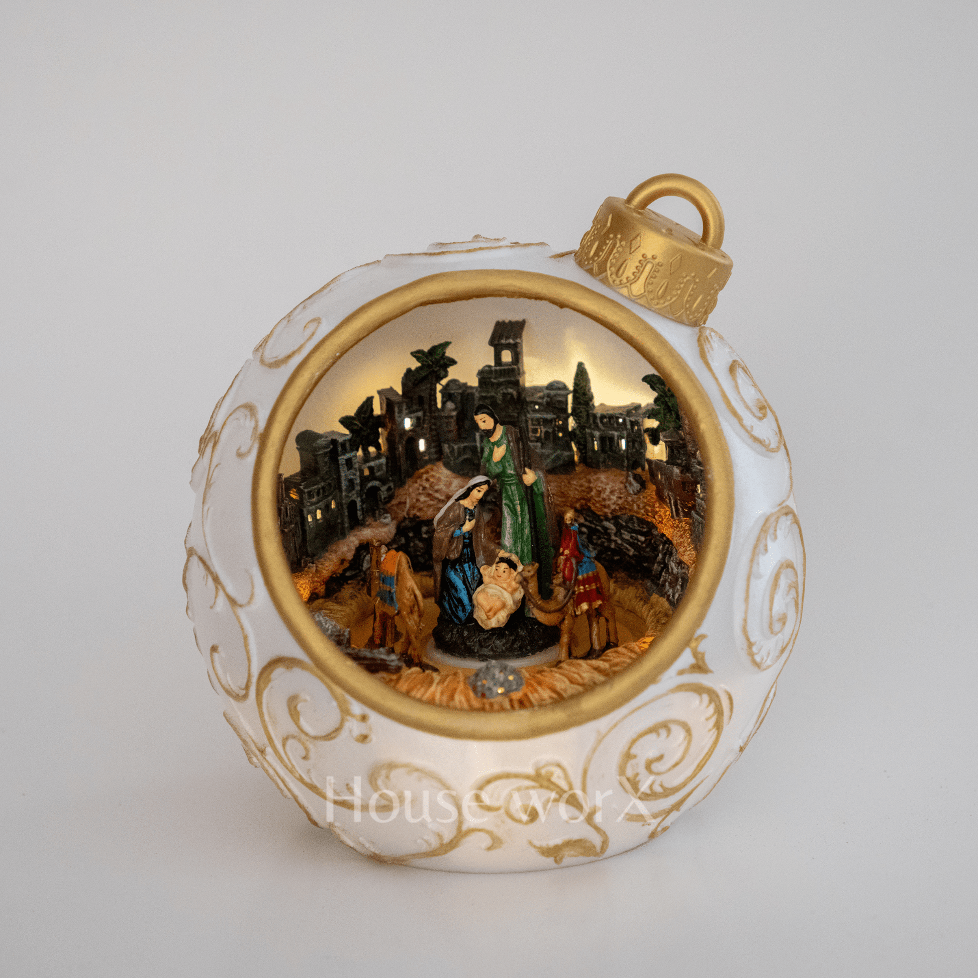 Holiday Lane - Bauble - Medium - Christmas Snow Globes by House worX
