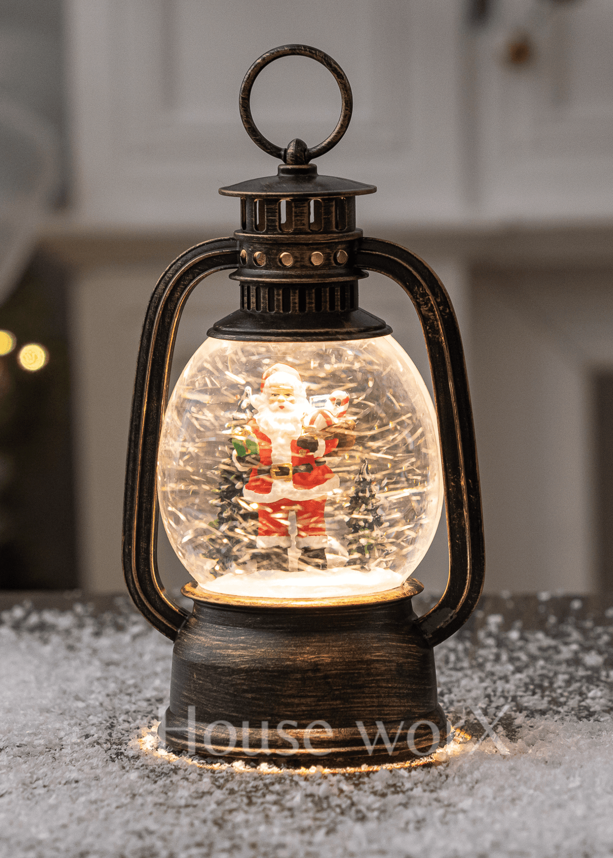 Hurricane - Christmas Snow Globes by House worX