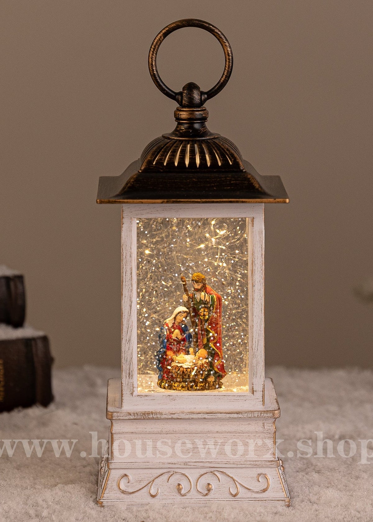 Manhattan - Nativity - Christmas Snow Globes by House worX