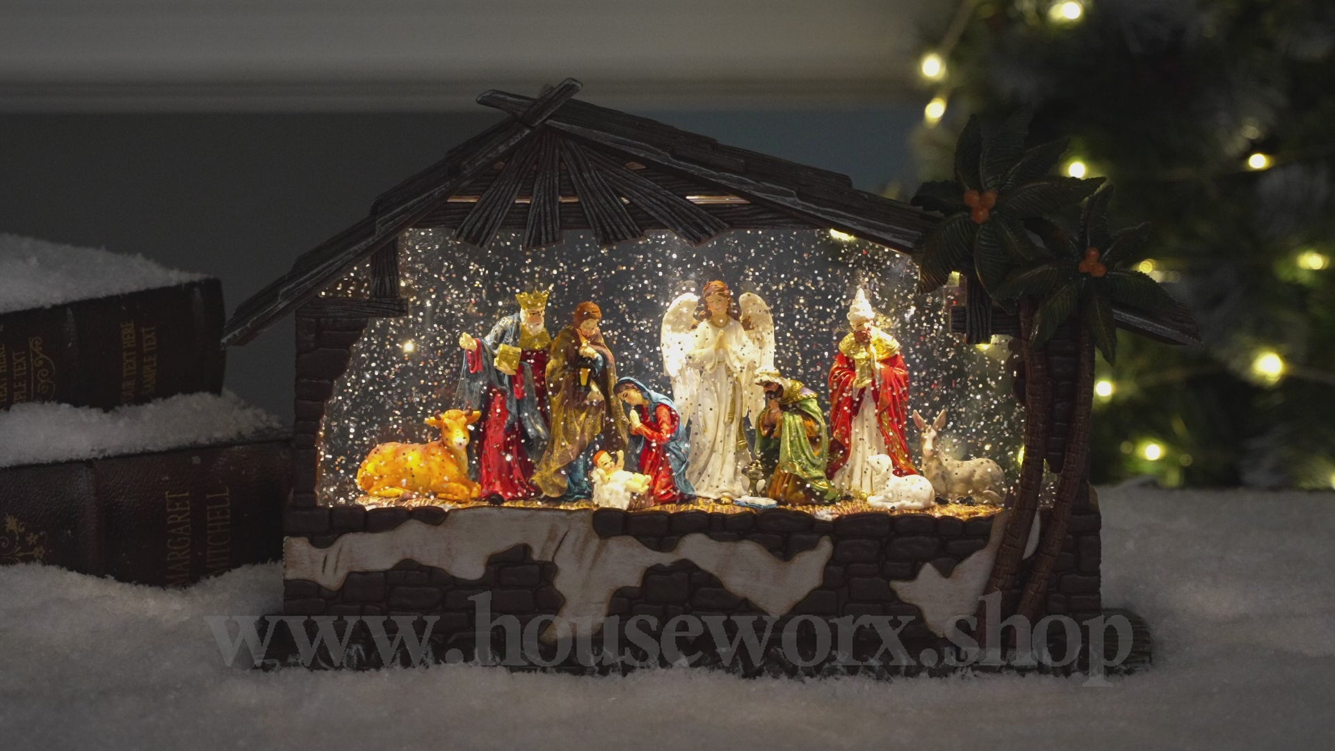 Creche large snow globe video