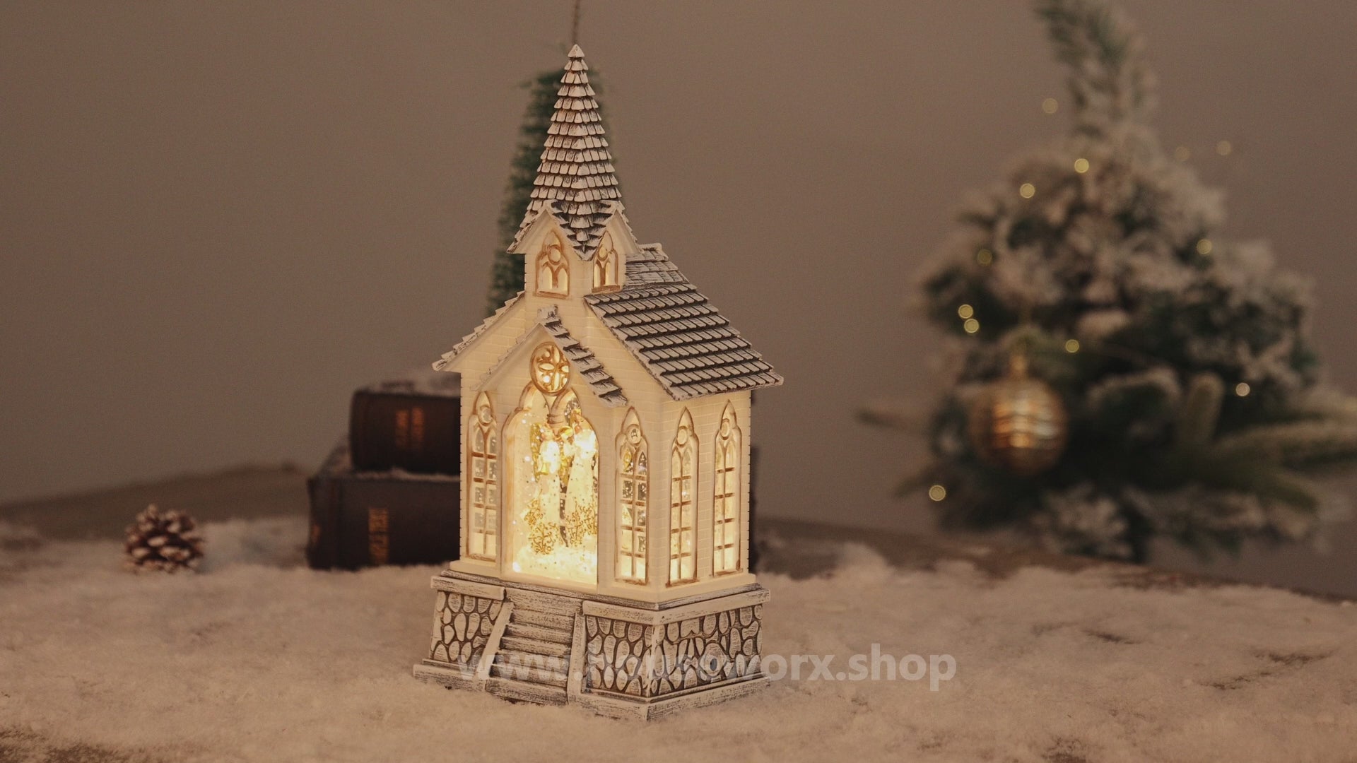 church_christmas_snow_globe_angel_