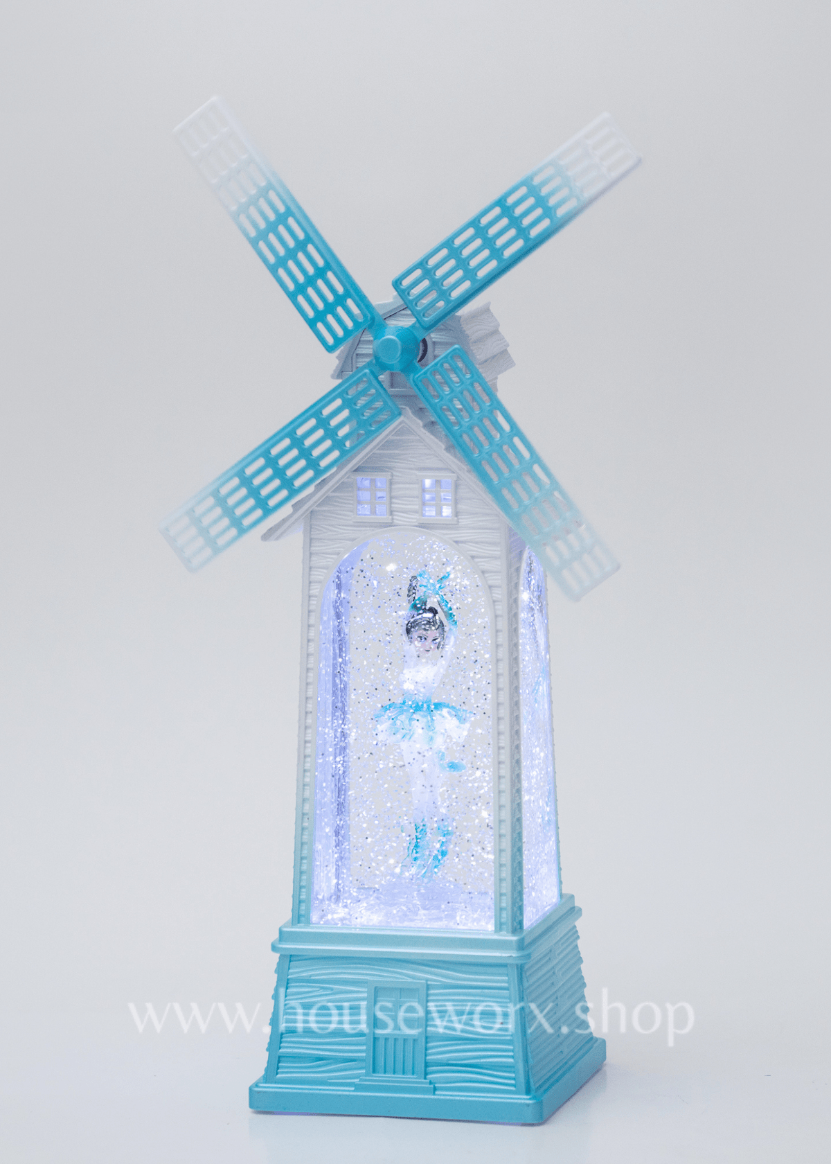 Windmill - Christmas Snow Globes by House worX
